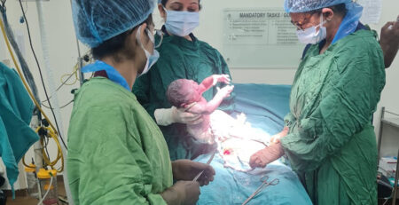 Gynecologist in Shalimar Bagh